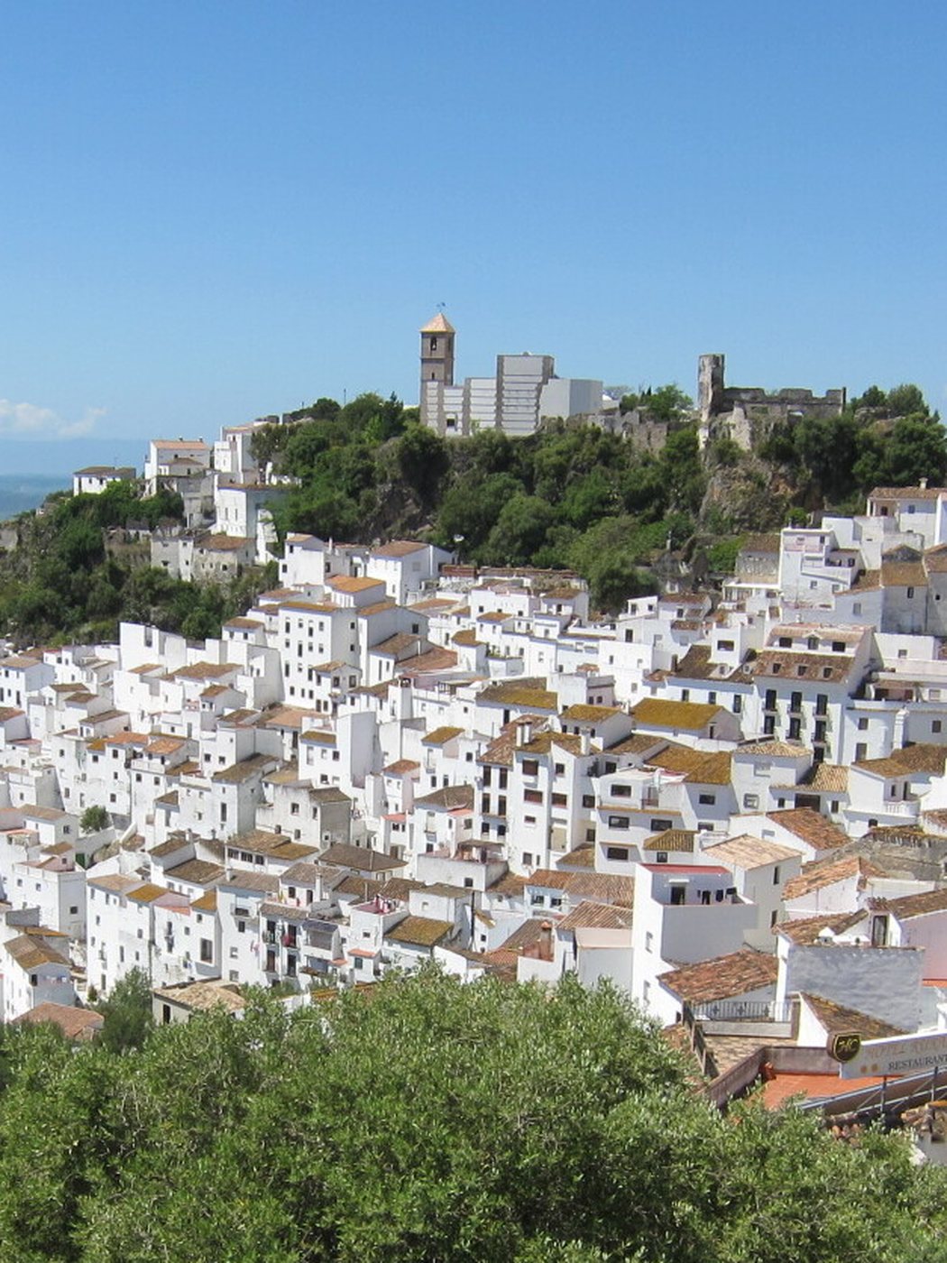 Casares: pohled na oblast na Costa del Sol