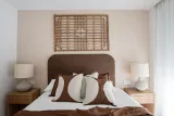 Royal Palms Mijas, La Cala de Mijas: bedroom with upholstered headboard