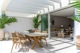 Royal Palms Mijas, La Cala de Mijas: covered terrace with dining table
